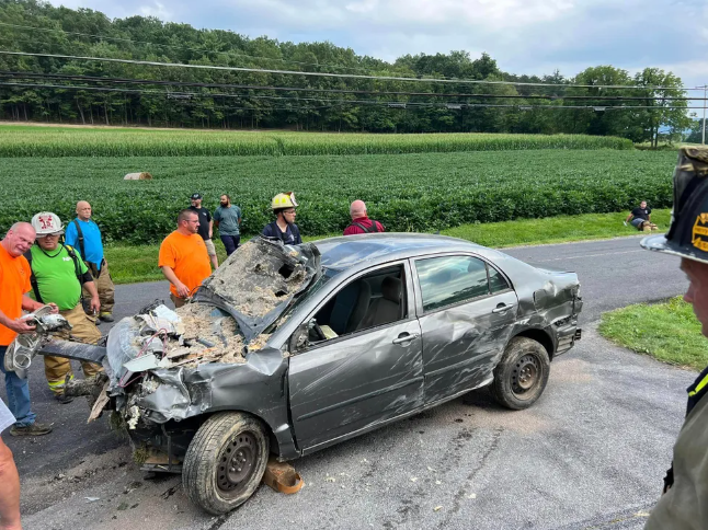 Several Photos Show That A Car Crashed Into A Second Floor Of A House In Pennsylvania, But No One Was Injured