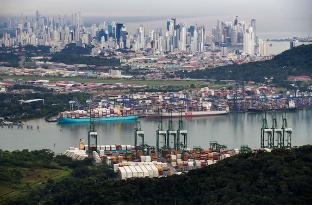 The water level in the Panama Canal plummets and causes traffic jams