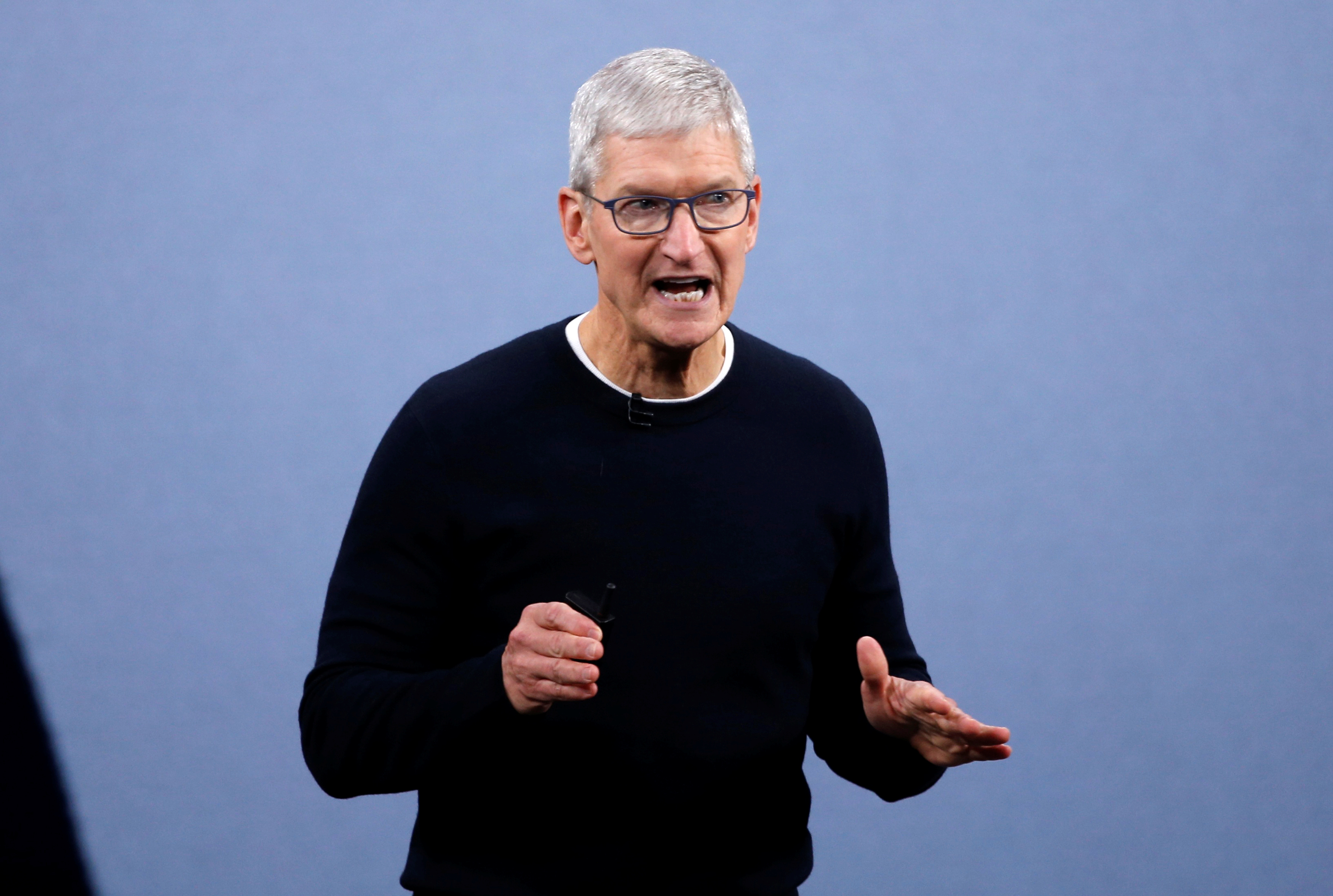 High-Ranking Apple Executives Fooled By Fake Tim Cook Account On Instagram