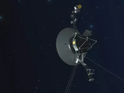 Voyager 2 Lost Contact With Earth, But 'Heartbeat' Signal Offers Hope Of Reconnection