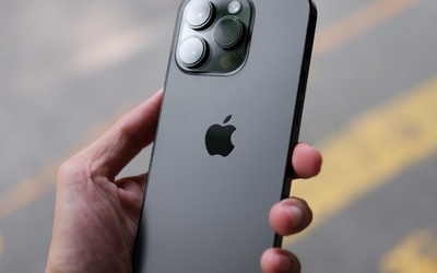 iphone new series launch date