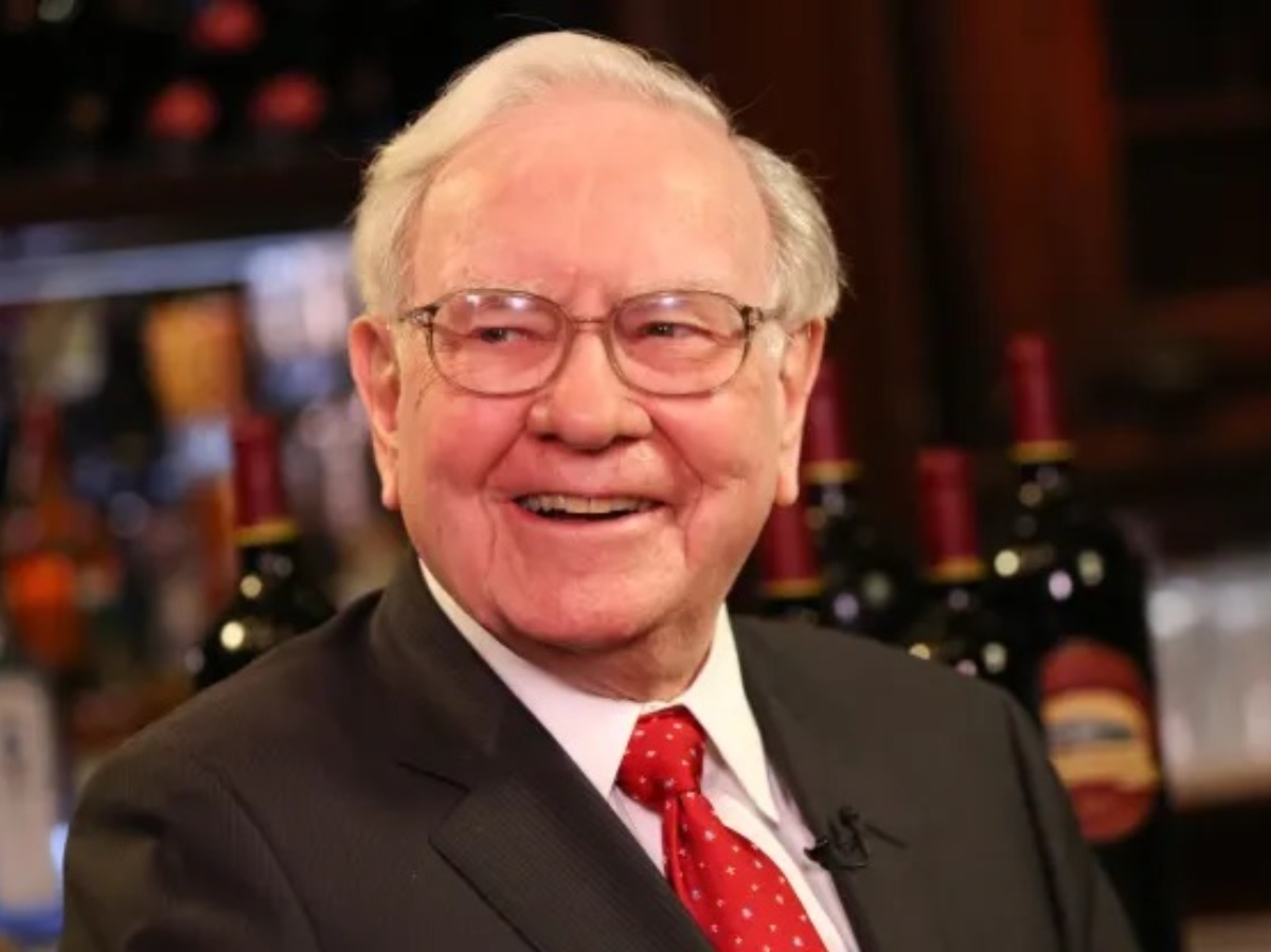 Warren Buffett Donates $27 Million To Charity Ahead Of His 93rd Bday