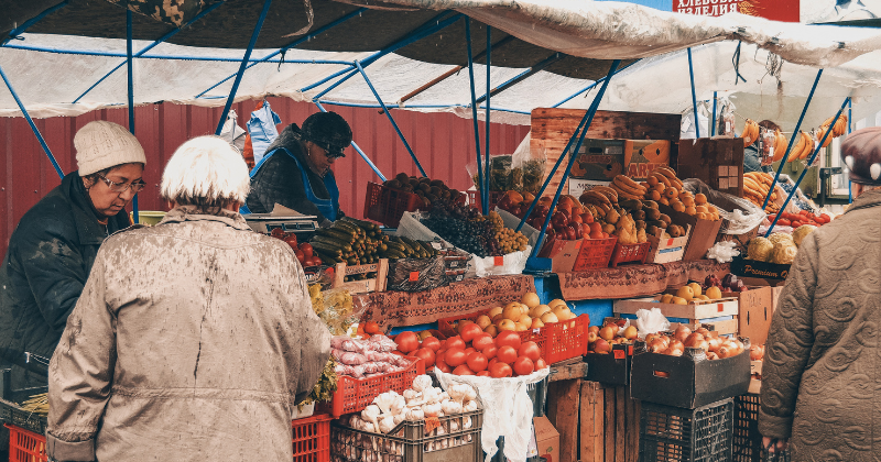 Meet the fruit seller who received a fixed value of Rs 3.8 million from a customer