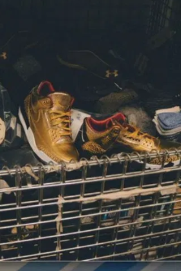 Gold Jordans found in the trash 