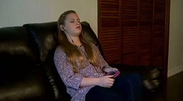 Rare Condition Forces Girl To Sneeze 12000 Times A Day