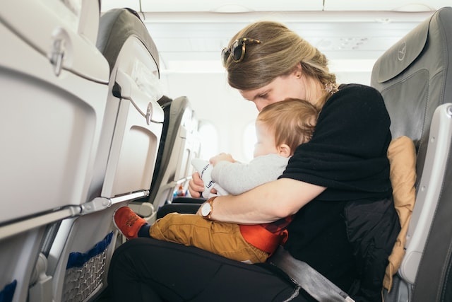 Couple Leaves Child At Airport, Refuses To Pay For Baby Couple Leaves Child At Airport, Refuses To Pay For Baby