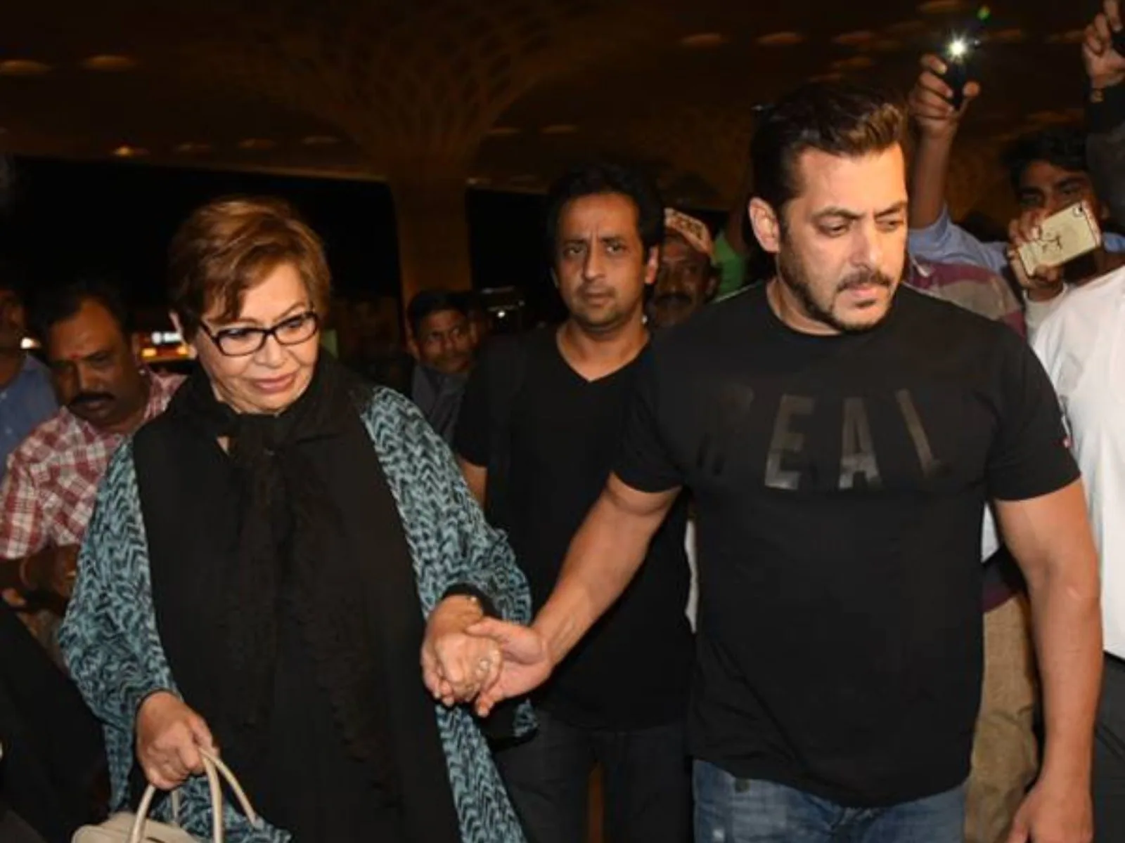 'Salma Khan Had Gone Through A Lot' Says Helen, Who Married Salman Khan ...