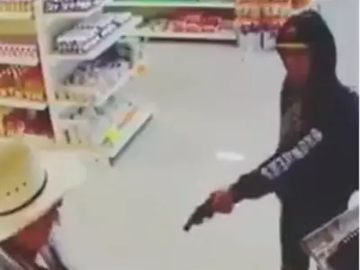 Cowboy Hat Old Man Faceoff Armed Robber In Viral Video