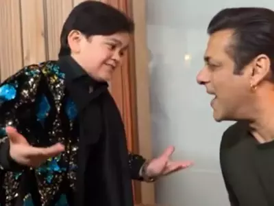 Fans Are In Awe Of Salman Khan-Abdu Rozik As They Groove To 'Oh Oh Jane Jaana' In Viral Video