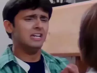 People are happy that Sonu Nigam chose singing over acting as singer's hilarious proposal scene from past film resurfaces online.