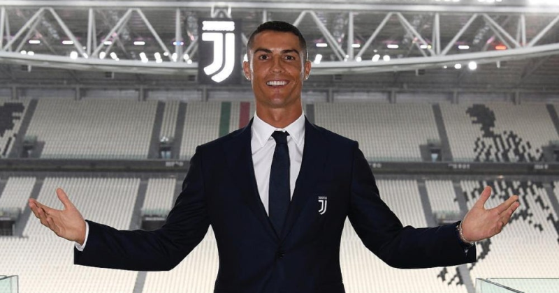 9 Rare Photos Of Cristiano Ronaldo Prove Why He Is Greatest Footballer ...