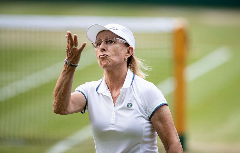 Martina Navratilova Diagnosed With Breast And Throat Cancer, Hopes For ...