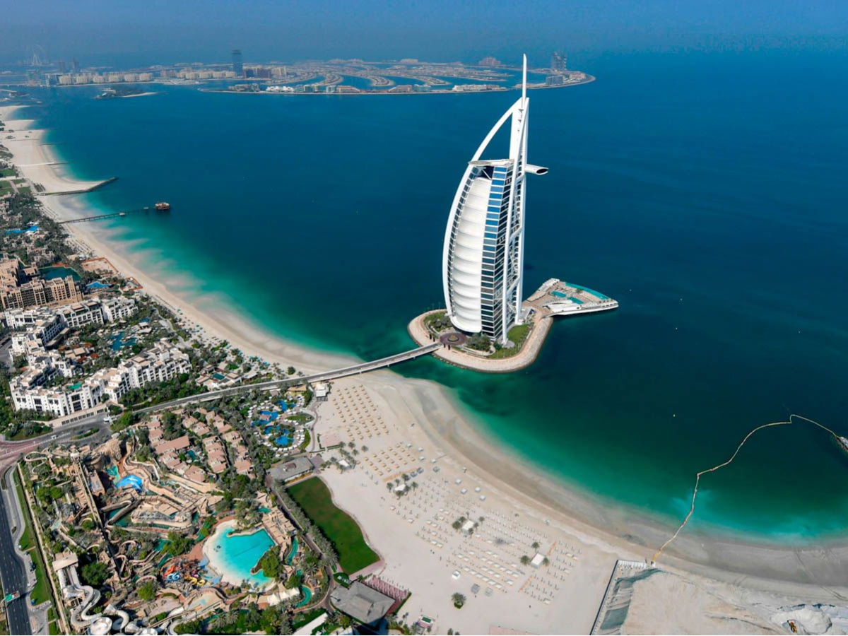 Dubai Sets New Real Estate Record As Man Sells Empty Sand Plot For A ...