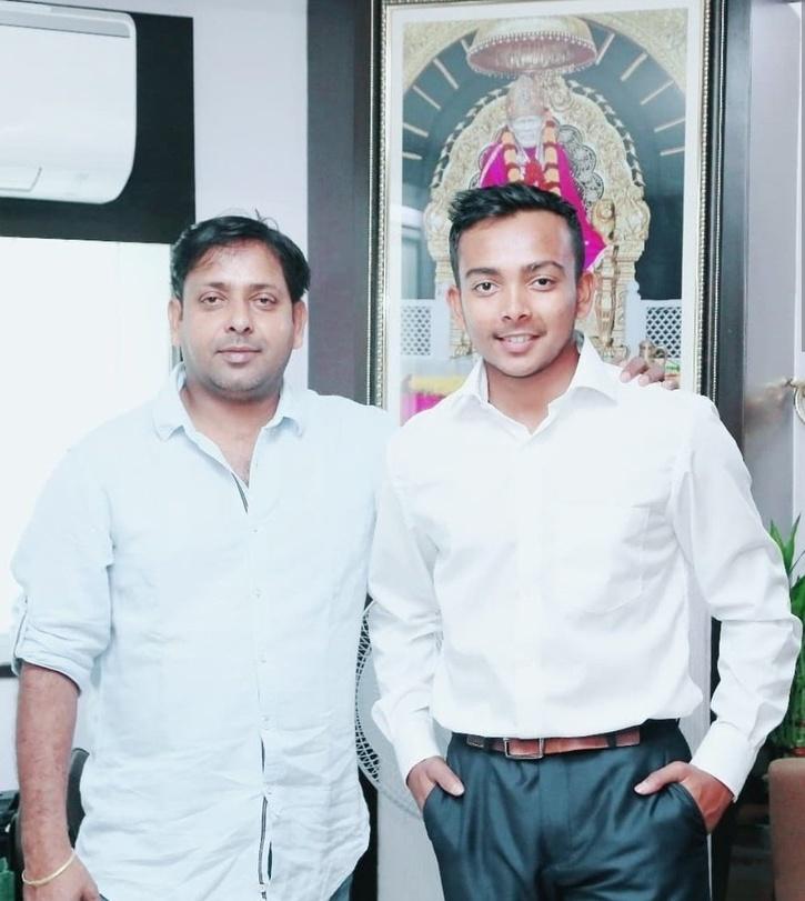 Prithvi Shaw with Father