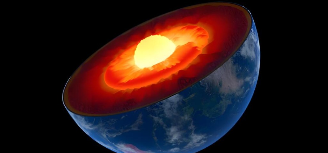 earth-s-core-stops-rotating-and-spins-in-opposite-direction-study-finds