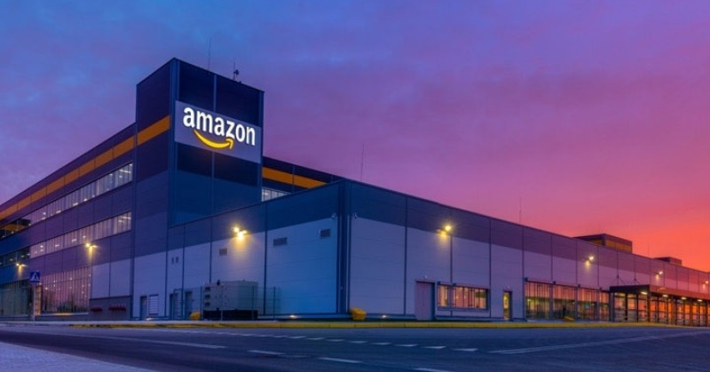 Man Sells Home And Car To Join Amazon In Europe, Gets Fired 4 Days ...