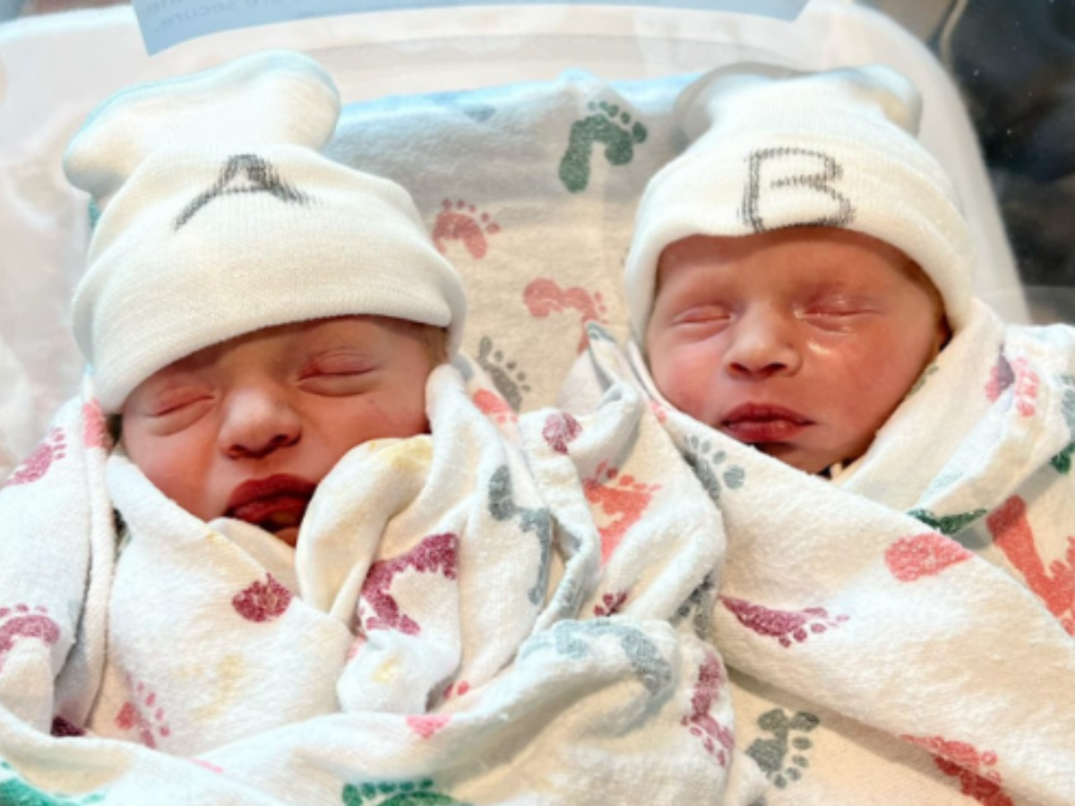 US Twins Born In Different Years 5 Minutes Apart