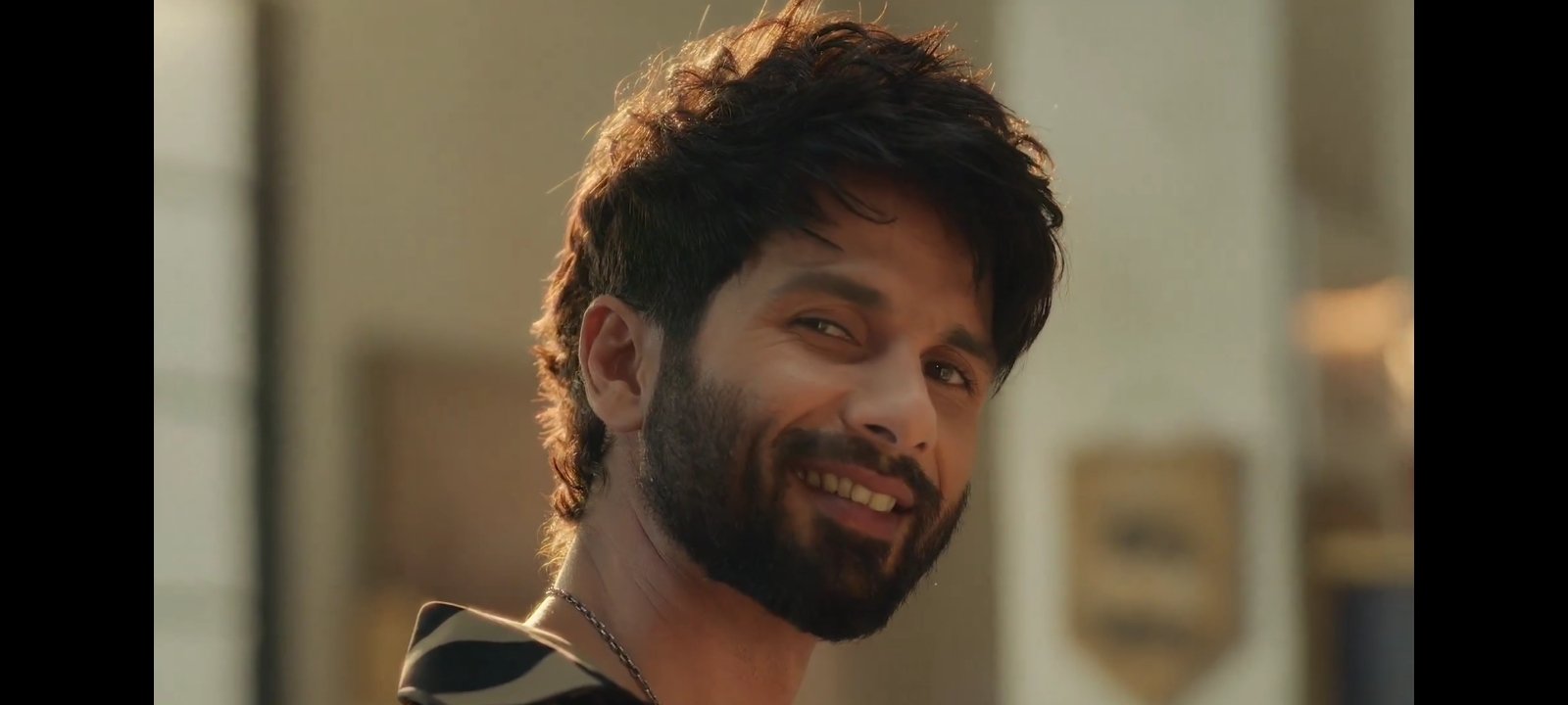 Shahid Kapoor Shows His ‘Life Ka Naya Phase’ In Debut Series Farzi’s ...