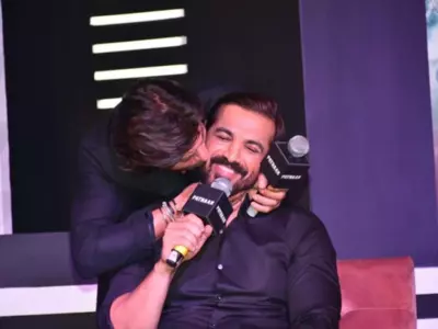 John Abraham Shares Why He 'Nearly Kissed' Co-star Shah Rukh Khan In Many 'Pathaan' Scenes