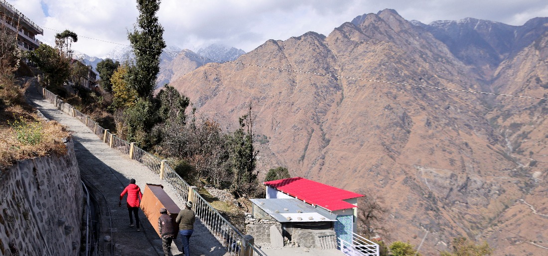 joshimath-sinking-uttarakhand-town-declared-landslide-subsidence-zone