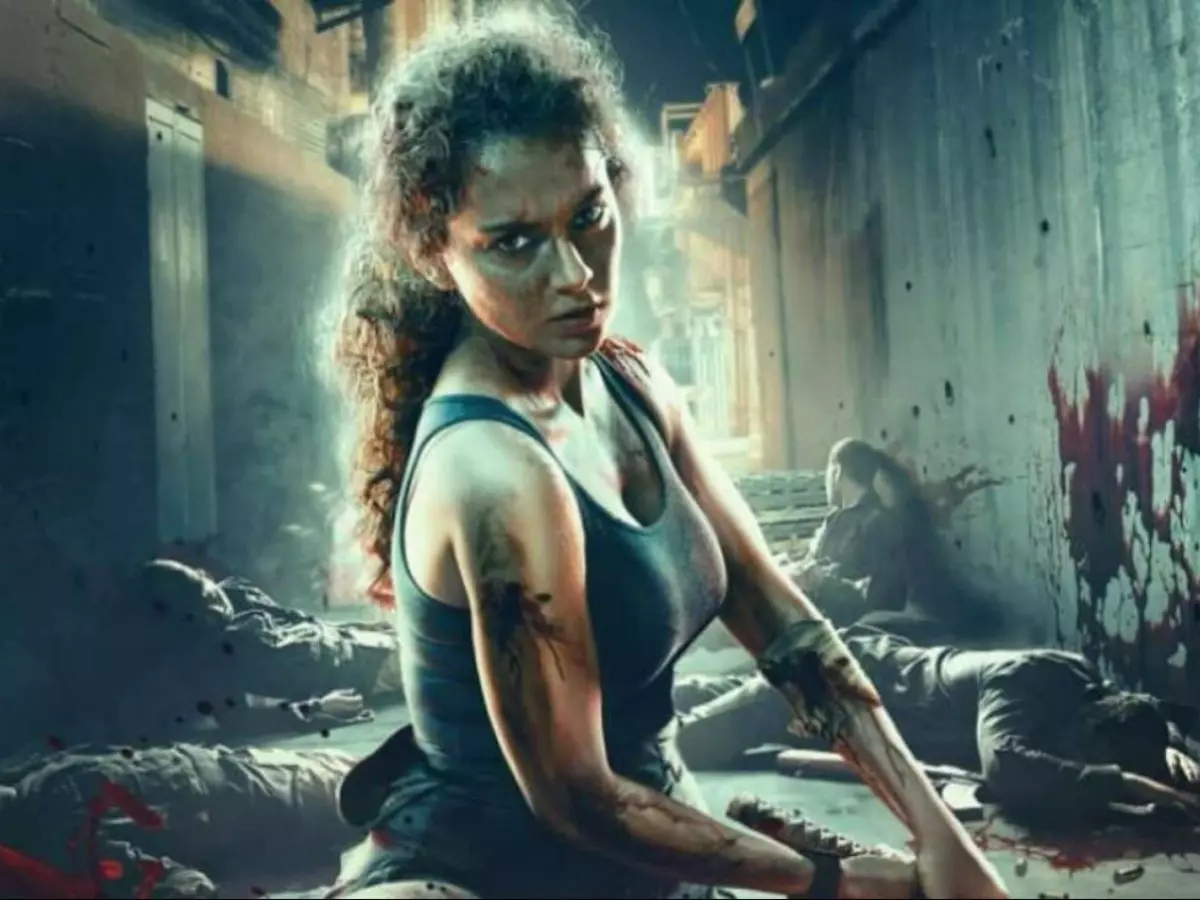 Kangana Ranaut Slams Troll At The Expense Of SRK For Bringing Up Her ¡®Historic Flop¡¯ Dhaakad Kangana Ranaut Slams Troll At The Expense Of SRK For Bringing Up Her ¡®Historic Flop¡¯ Dhaakad