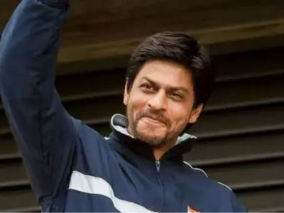 SRK Pretended To Be Ill-Prepared During Chakde Film Rehearsals To Make The Girls Feel Less Shy