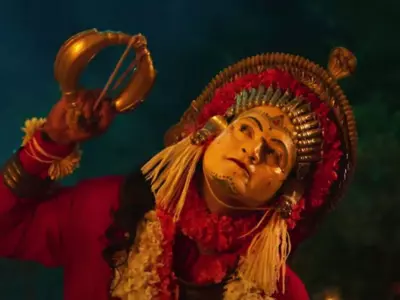Rishab Shetty’s Video Of Taking Daiva Nartaka’s Blessings At A Bhoota Kola Festival Goes Viral