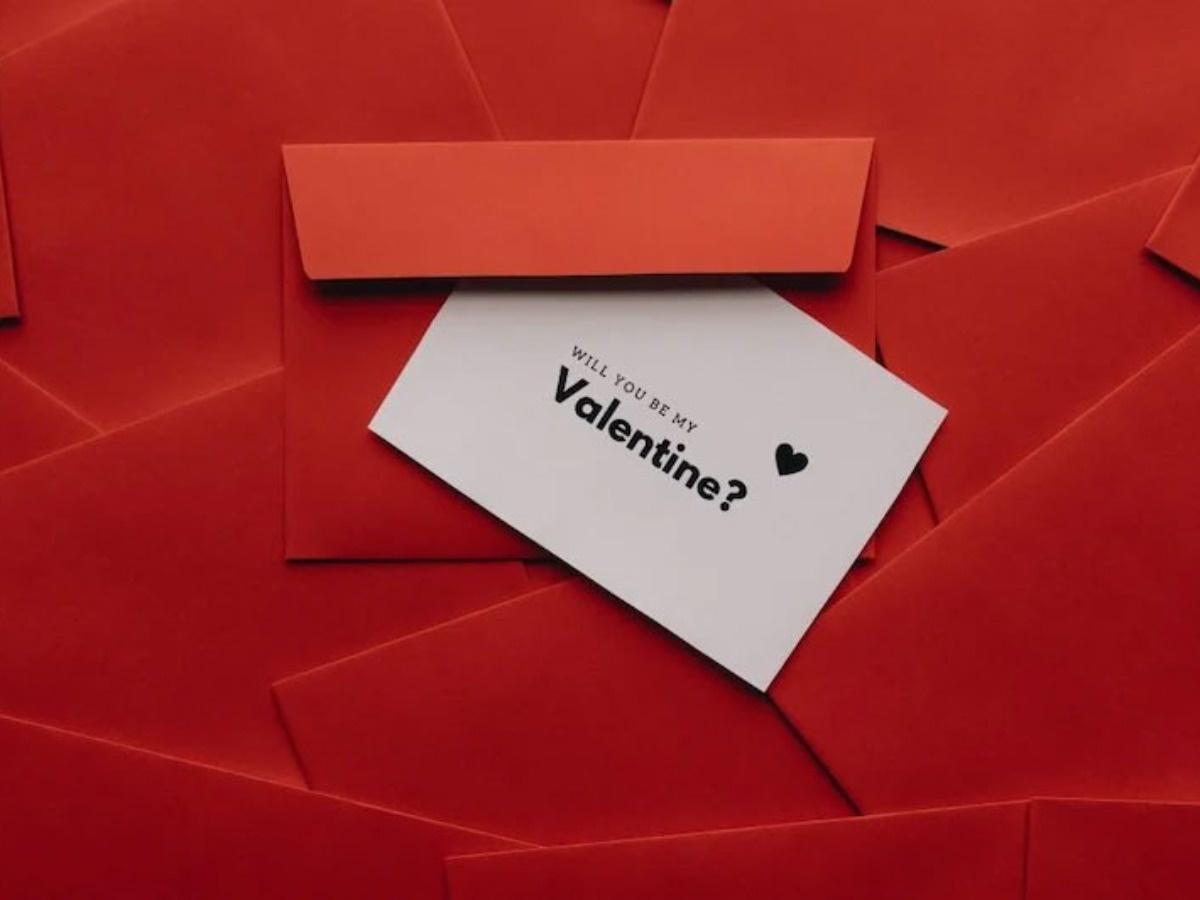 Valentine's Day Gifts | Valentines Day 2023: Best Valentine's Day ...