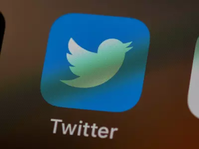 Twitter Considers 'Selling' Usernames In Order To Make Money: Report