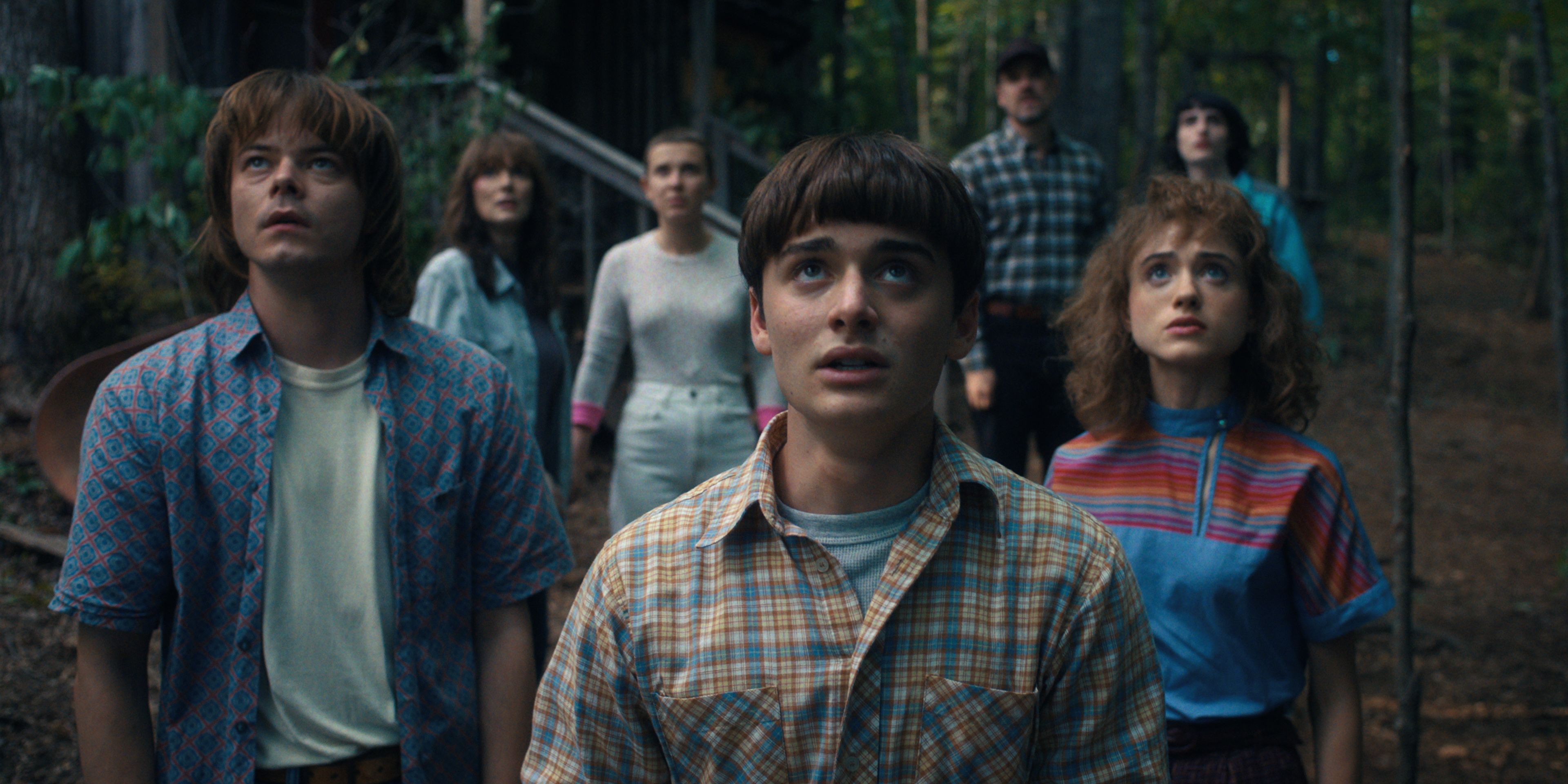 Stranger Things' Season 4: Noah Schnapp Confirms Will Byers Is Gay, Loves  Mike