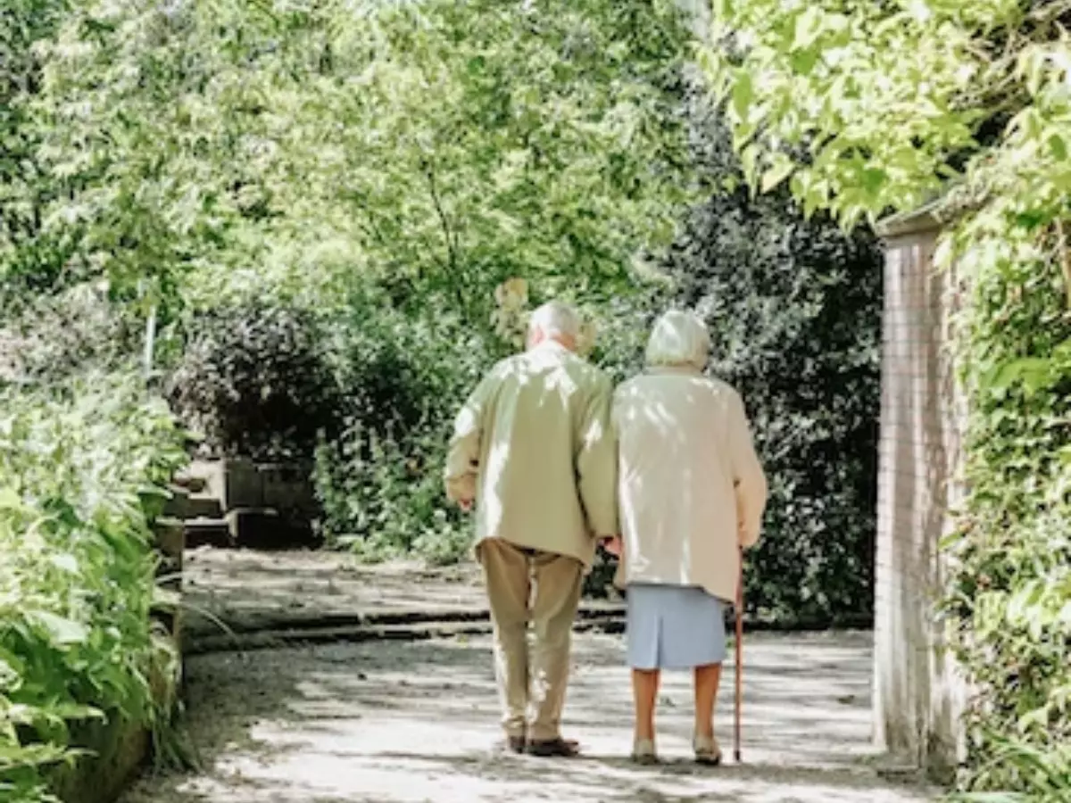 elderly-parents-63c7c90b1edd9 Indiatimes