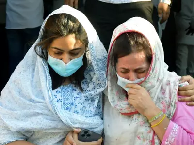 'Dragging Religion, Claiming 15-Min Fame,' Sheezan Khan's Sisters Break Silence On Tunisha's Death
