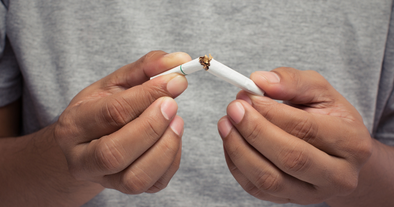 Hong Kong residents look uneasy at smokers to ban tobacco