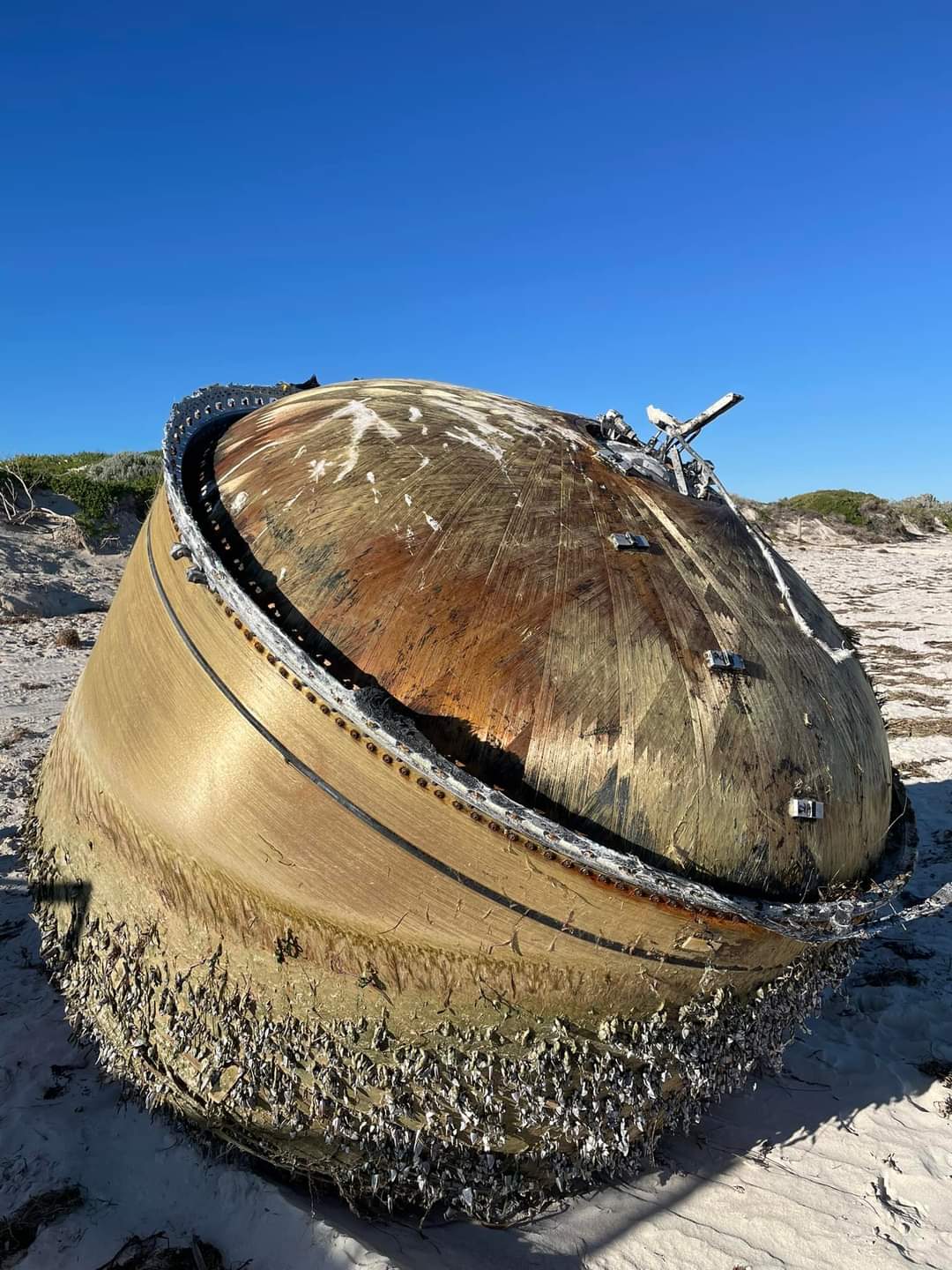 Mysterious object makes landfall in Australia