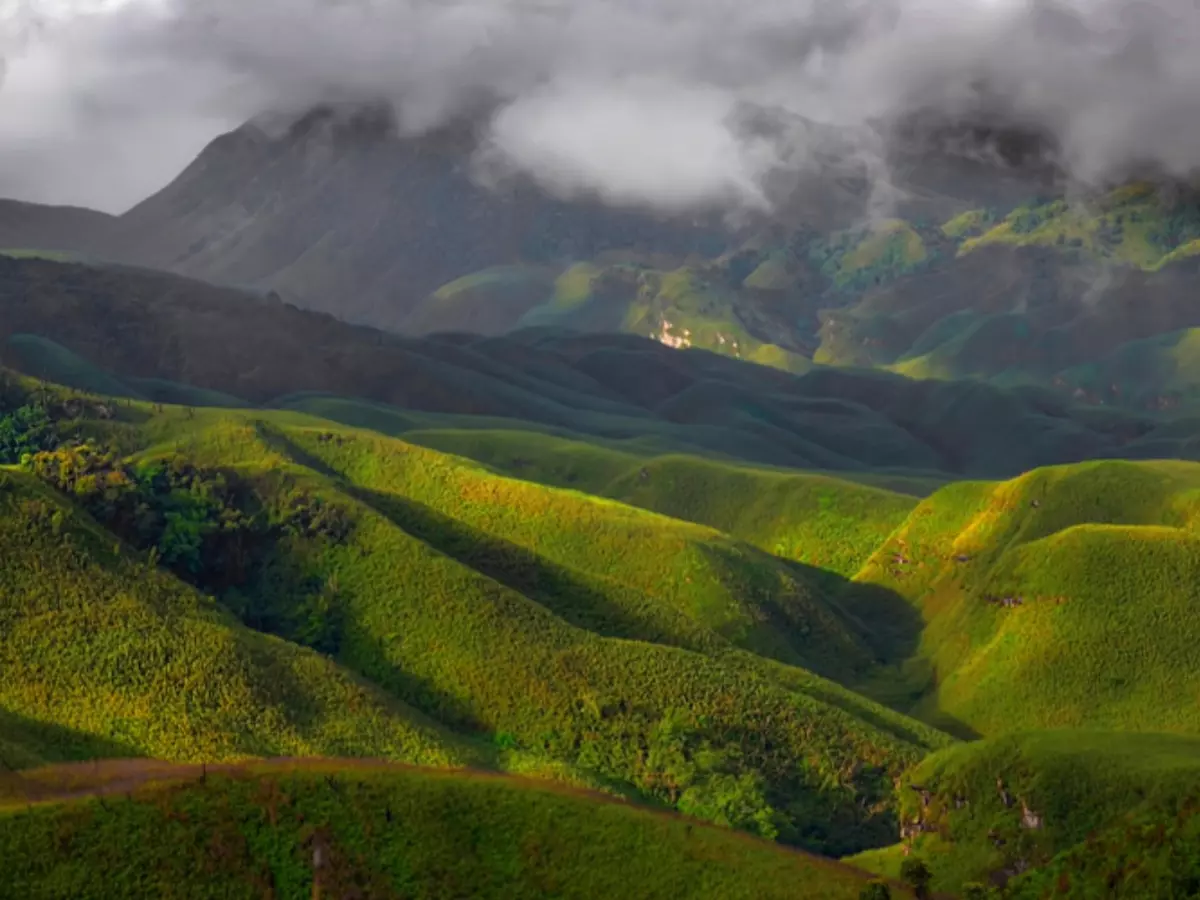 नागालैंड-मणिपुर सीमा पर हरे-भरे दजुकोऊ घाटी तक ट्रेक करना उतना आसान नहीं है जितना लगता है