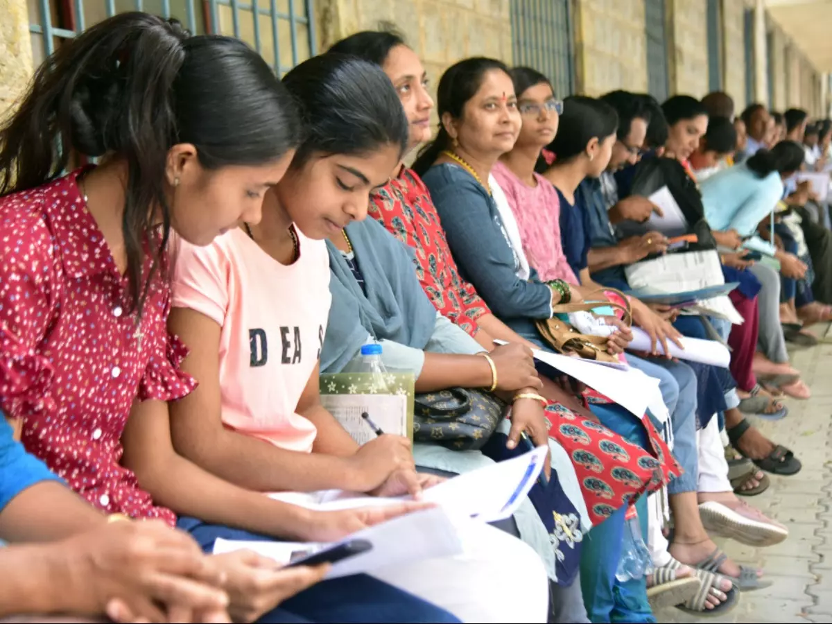 Dummy Schools, CBSE, NEET