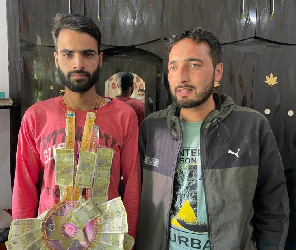 the painter passed NEET