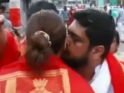 Adipurush Director Om Raut For Kissing Kriti Sanon At Tirupati Temple
