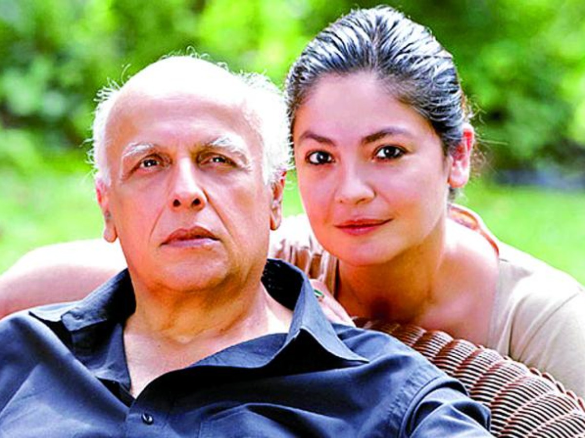 DYK Mahesh Bhatt Once Locked Lips With Daughter Pooja Bhatt And ...