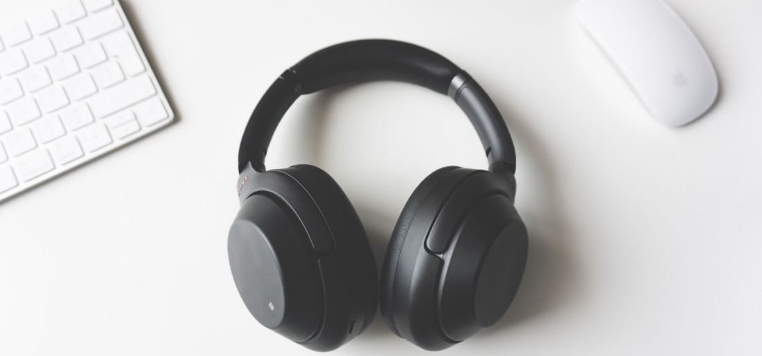 Gamers Discover Freaky Dents On Their Heads Caused By Headphones, But