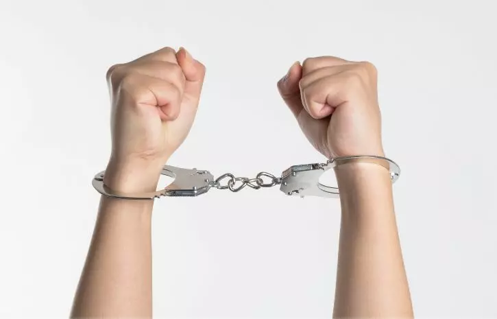 What Is Bigamy And Can A Hindu Man Marry Two Women In India?