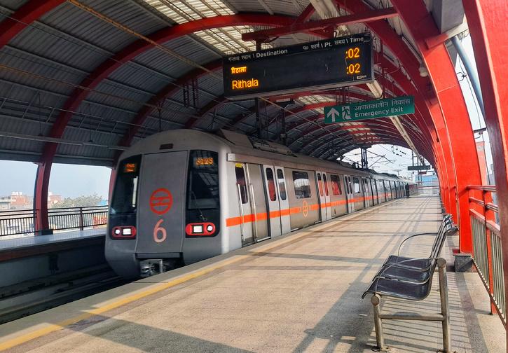 Video Showing Man Masturbating Inside Delhi Metro Goes Viral Case Filed After Outrage