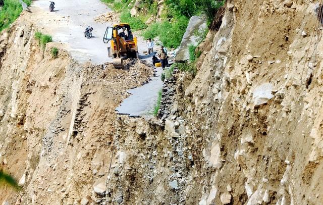Uttarakhand's Rudraprayag And Tehri Are The Most Landslide-Prone Districts In India: ISRO Data