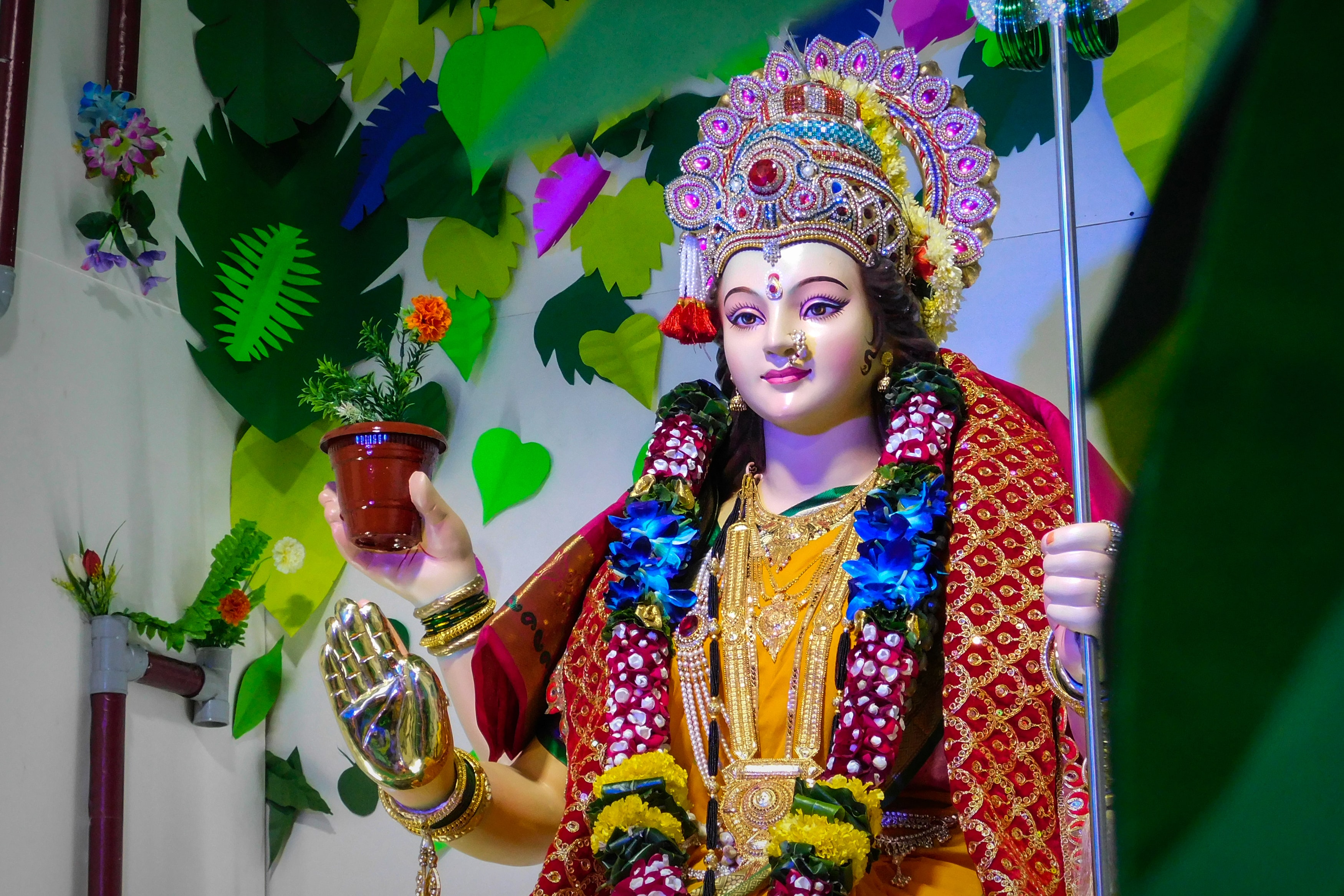 Chaitra Navratri 2023 Day 6 Puja Vidhi Shubh Muhurat Colour Bhog Maa Katyayani Aarti And Mantra 1159