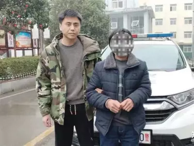 Chinese Man Hid In Cave For 14 Years, Surrenders
