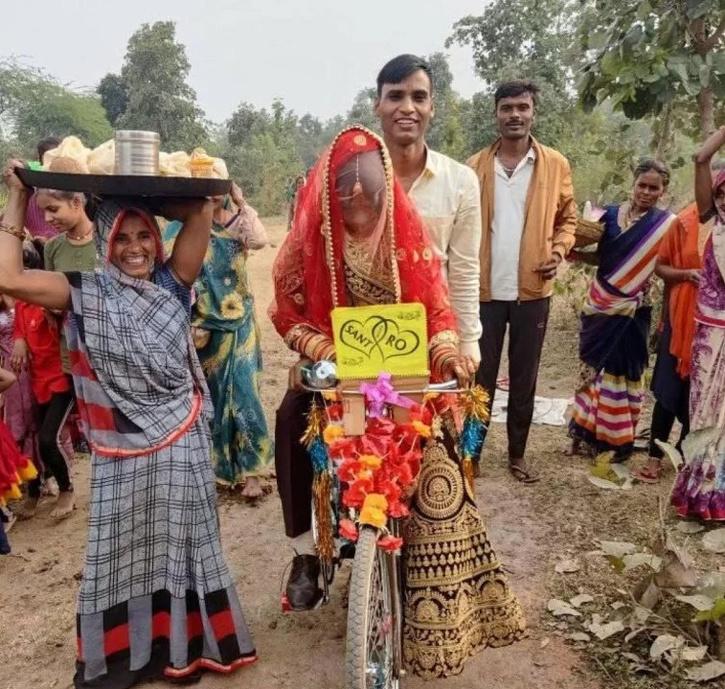 When DSP made his brides ride a bicycle in marriage