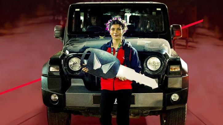 Anand Mahindra gifted Thar to Nikhat Zareen