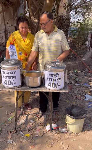 Couple Selling Rajma Chawal In Faridabad