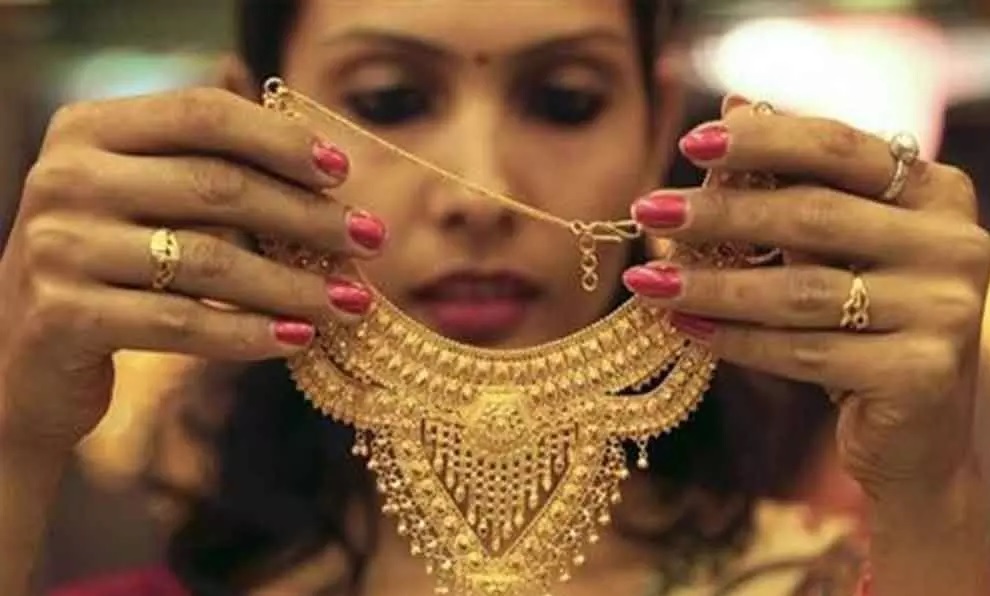 Gold Prices Breach Rs 60,000 Mark For The First Time In India