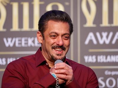 This Video Of Salman Khan And Jasbir Grooving To Punjabi Songs Will Make You Get Up And Dance
